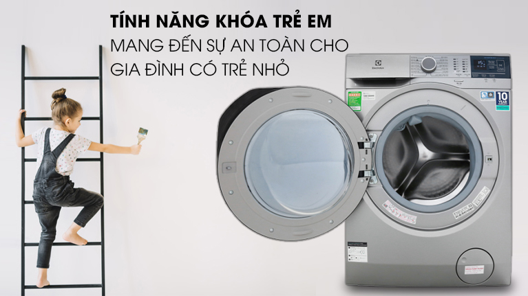 Máy giặt Electrolux EWF8024ADSA - Giữ xa tầm tay trẻ em với công nghệ khóa an toàn