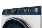 Máy giặt sấy kết hợp, giặt 11Kg/Sấy 7Kg, UltimateCare 700 Electrolux EWW1142Q7WB [New]