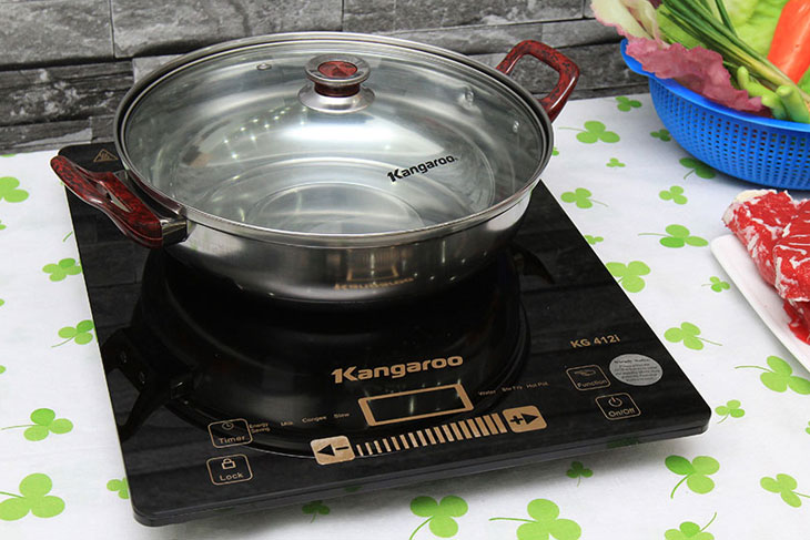 Bếp từ Kangaroo KG412I có chức năng cảnh báo khi không có nồi trên bếp